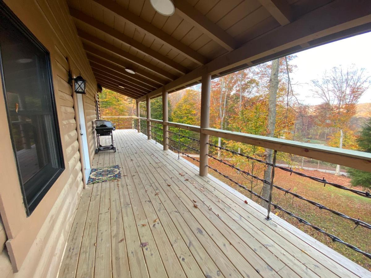 Pine Creek Cabins & Camping Resort South Bloomingville Eksteriør billede